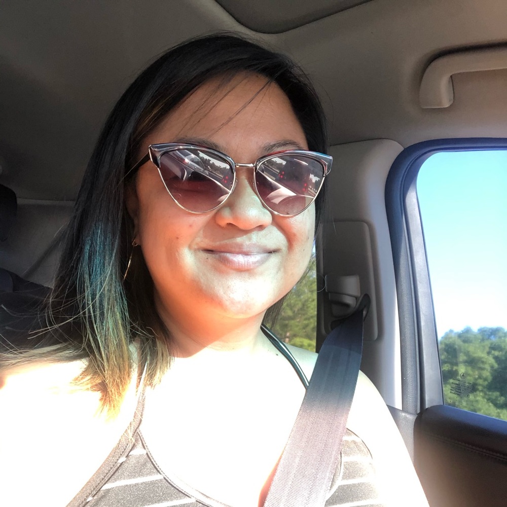 Meet your Posher, Ashley